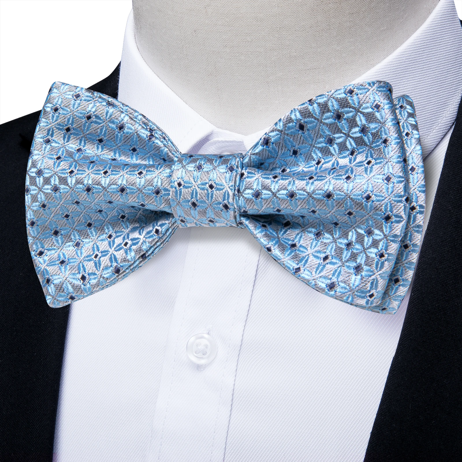 כחול עם נקודות של גברים עניבת פרפר עצמית לקשור עניבות פרפר לגברים אביזרים החתונה Slik יוקרה אלגנטית קשרים אדם חפתים כיס מרובע