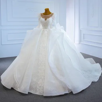 קלאסי O-צוואר ארוך שרוולים שמלת נשף שמלת החתונה 2023 יוקרה אפליקציות תחרה רכבת בית משפט הנסיכה שמלת כלה.